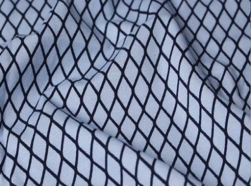 하나의 원단에 담긴 퍼포먼스, 편안함, 그리고 창의적 표현